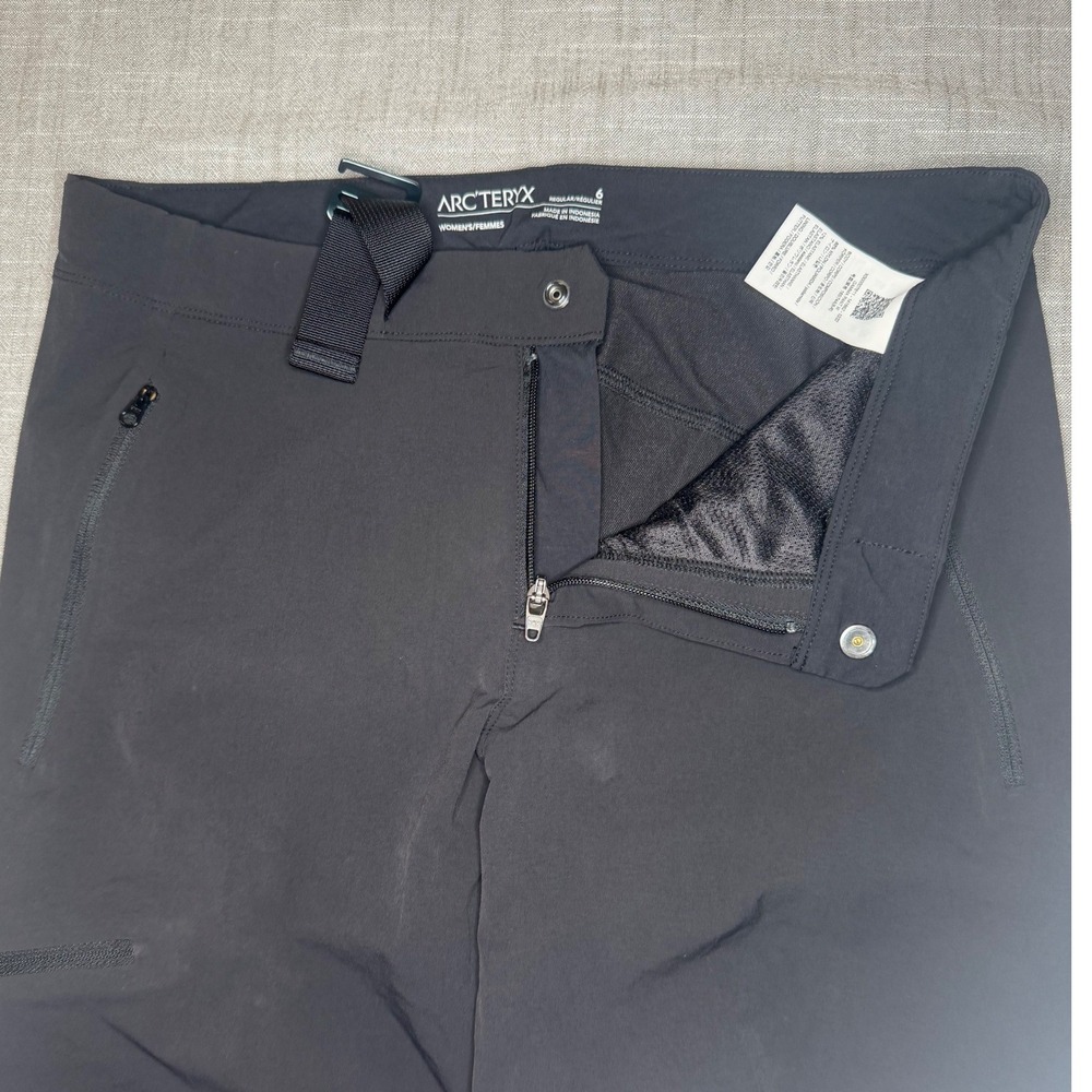 Arc'teryx Women's Dark Gray (more like black) Outdoor Pants - Picture 7 of 11